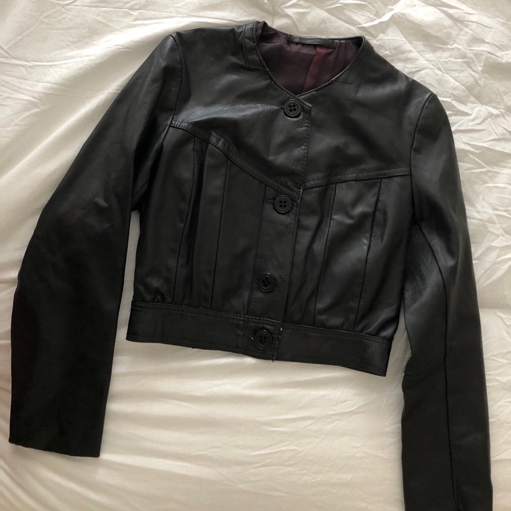 Leather crop jacket